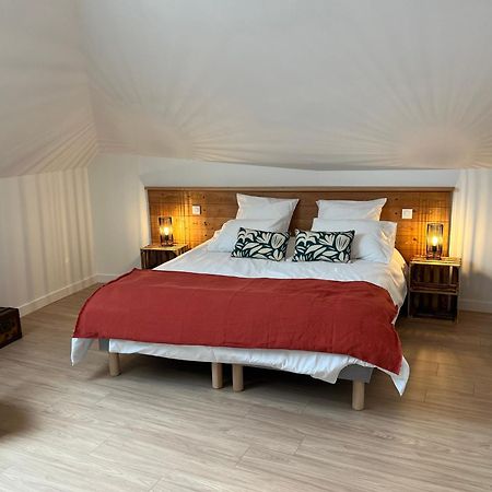 Le Couleau Bed & Breakfast Chateauroux-les-Alpes Exterior photo