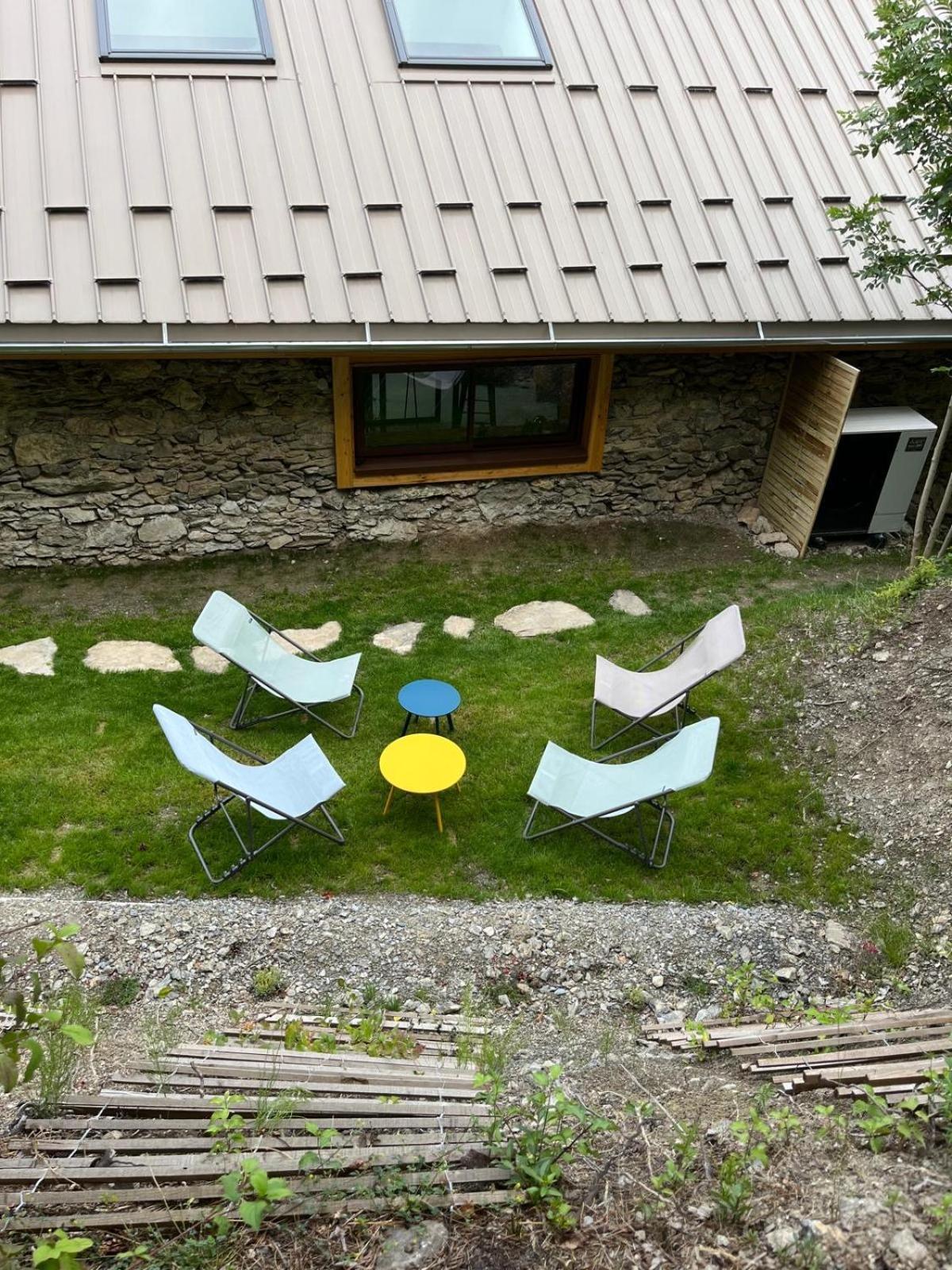 Le Couleau Bed & Breakfast Chateauroux-les-Alpes Exterior photo